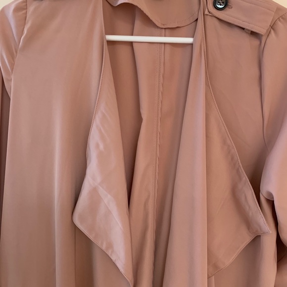 Lightweight and Long trench coat in Blush. - Picture 5 of 8